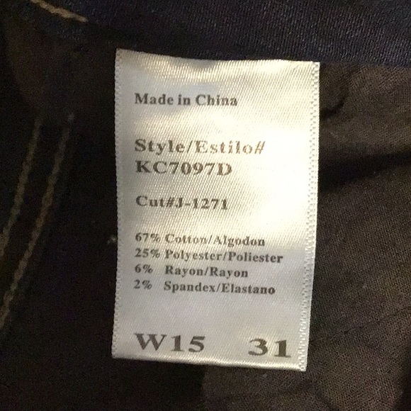 SKINNY JEANS-FITS A SIZE 31-HAS A LITTLE STRETCH - Picture 11 of 11